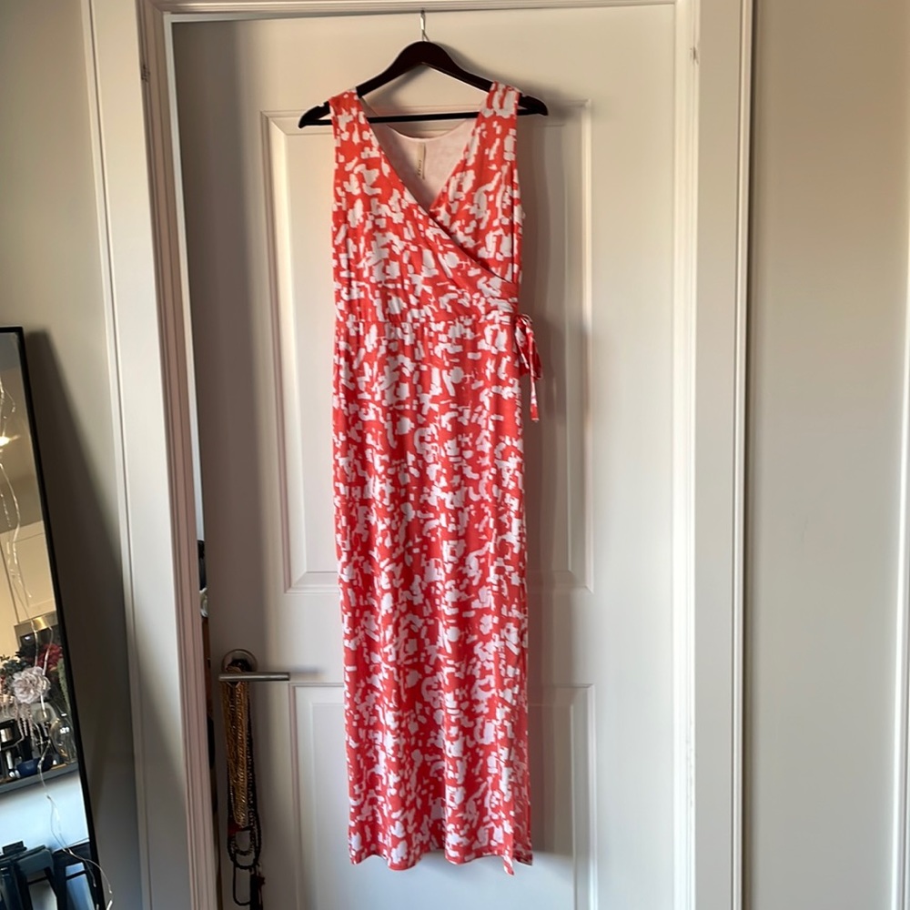 Long orange and white dress. Worn once for a wedding